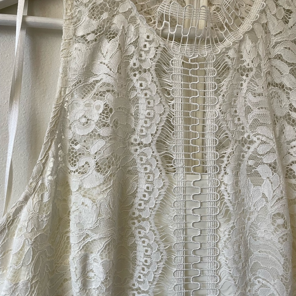 Eliza J Cream Lace Midi Dress, Size 8 - Picture 4 of 11